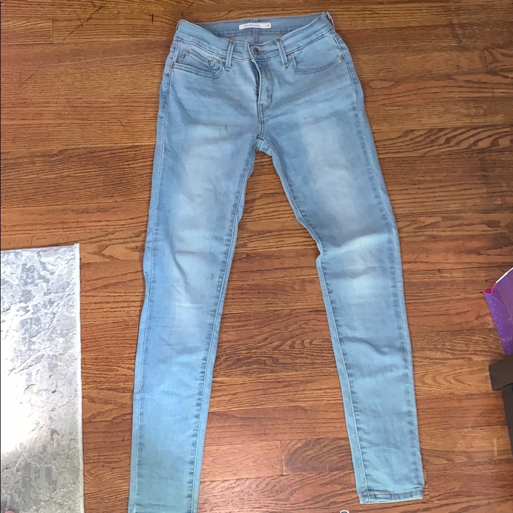 levi, super skinny, light wash, size 27 jeans